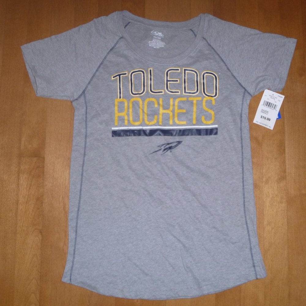 Womens UNIVERSITY of TOLEDO Rockets T-Shirt Size Med Lar NWT Football Basketball
